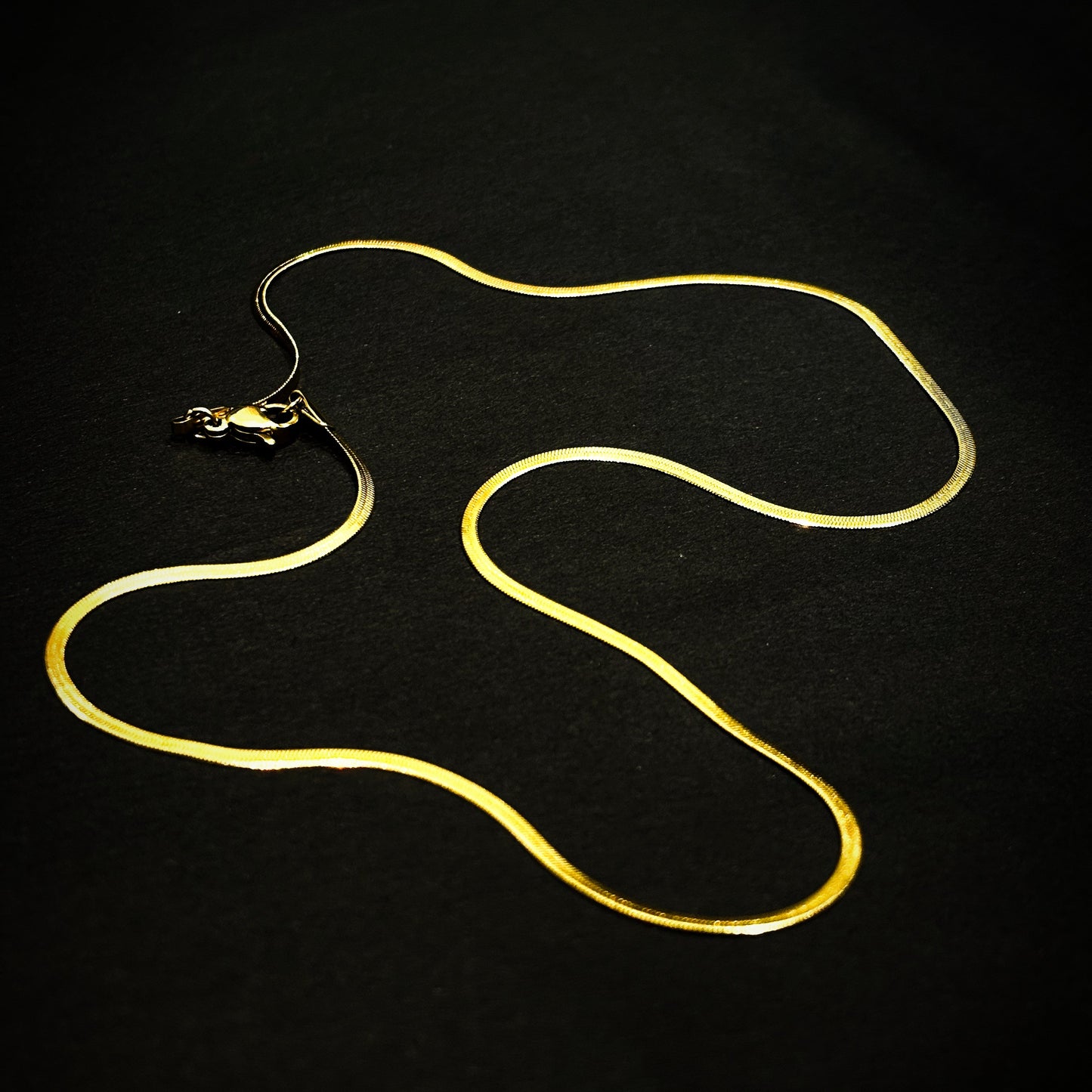 Golden snake chain